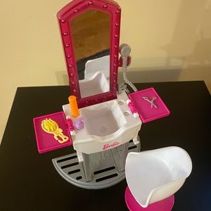Barbie hair salon set